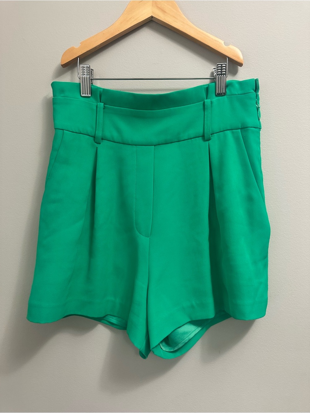 Marciano High-Waist Emerald Green Women’s Tailored Shorts